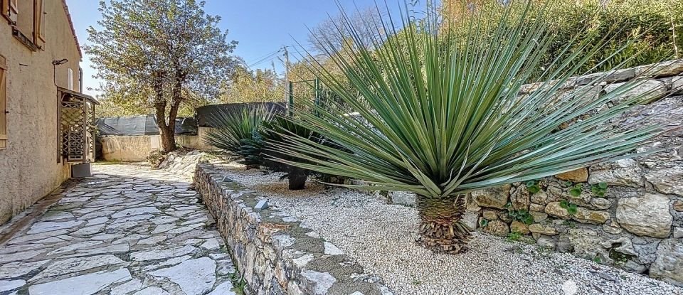 Maison traditionnelle 5 pièces de 192 m² à Montauroux (83440)