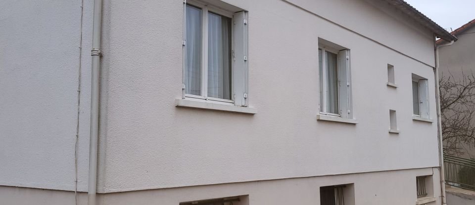 Maison 8 pièces de 192 m² à Niort (79000)