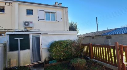 House 3 rooms of 64 m² in Châteauroux (36000)