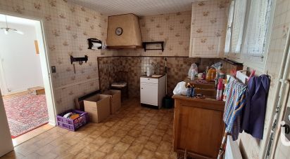 House 3 rooms of 64 m² in Châteauroux (36000)