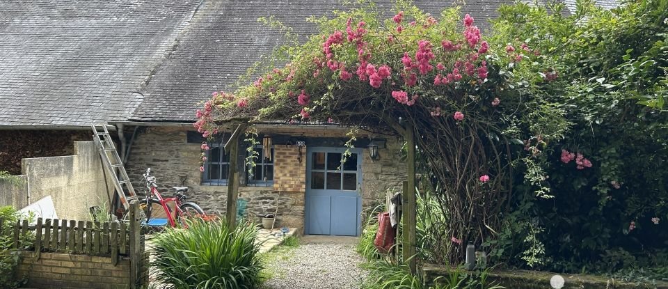 Maison traditionnelle 5 pièces de 134 m² à Guillac (56800)