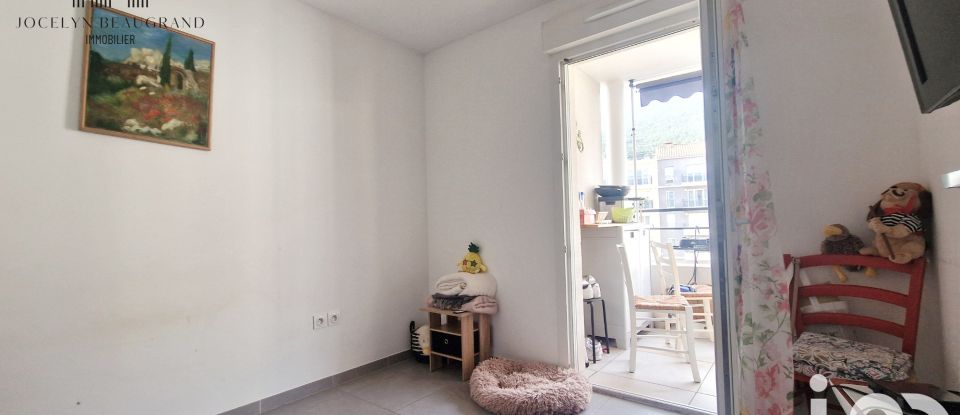 Studio 2 rooms of 35 m² in Toulon (83100)