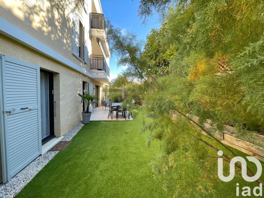 Apartment 3 rooms of 64 m² in Aix-en-Provence (13100)