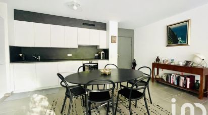 Apartment 3 rooms of 64 m² in Aix-en-Provence (13100)