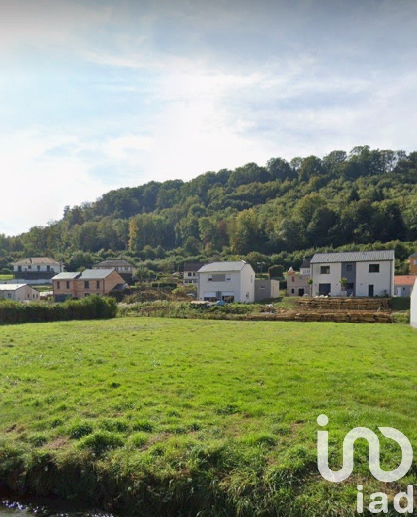 Terrain de 730 m² à Cosnes-et-Romain (54400)