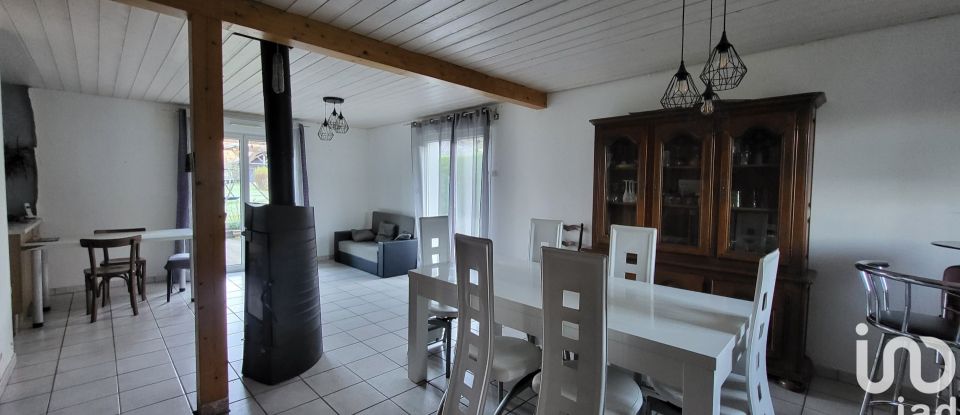 Traditional house 5 rooms of 127 m² in Ornans (25290)