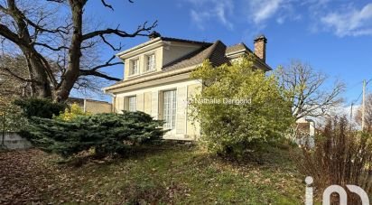 Traditional house 5 rooms of 100 m² in Sainte-Geneviève-des-Bois (91700)