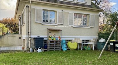 Traditional house 5 rooms of 100 m² in Sainte-Geneviève-des-Bois (91700)