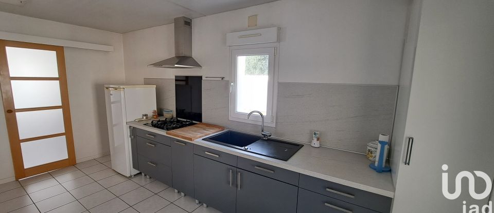 Maison 5 pièces de 111 m² à Dompierre-sur-Yon (85170)