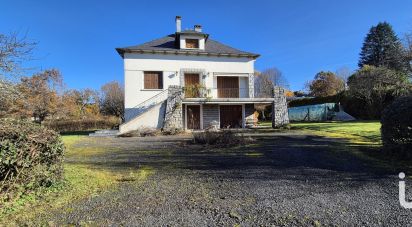 Maison traditionnelle 5 pièces de 200 m² à Ytrac (15130)