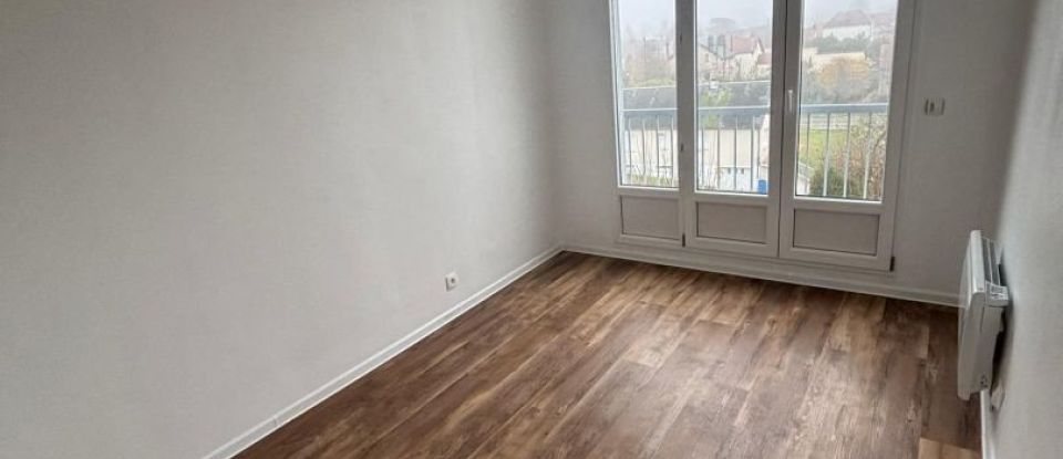 Apartment 4 rooms of 88 m² in Montargis (45200)