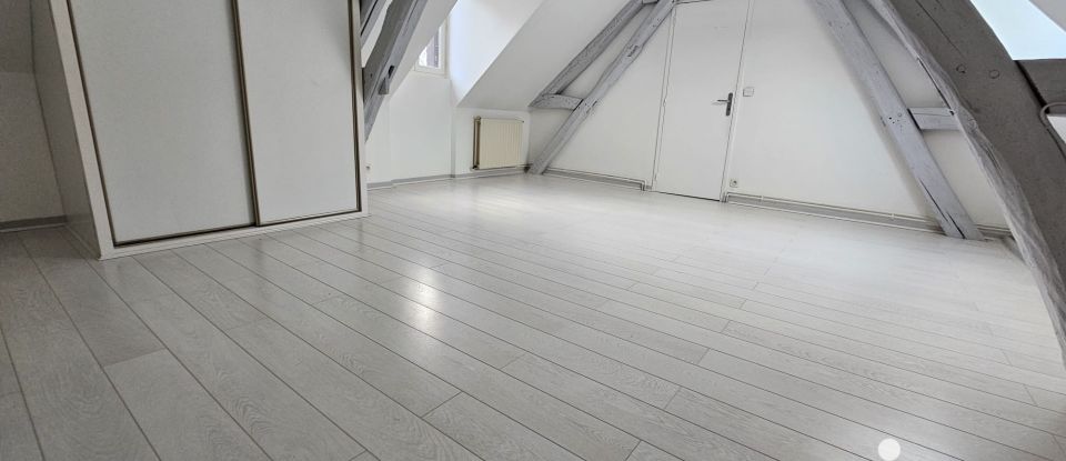 House 7 rooms of 194 m² in Troyes (10000)