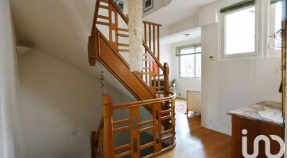 Apartment 6 rooms of 244 m² in Chartres (28000)