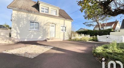 Maison 5 pièces de 113 m² à Agon-Coutainville (50230)