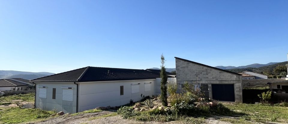 Maison 6 pièces de 163 m² à Cessenon-sur-Orb (34460)