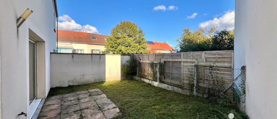 House 3 rooms of 62 m² in Fleury-les-Aubrais (45400)