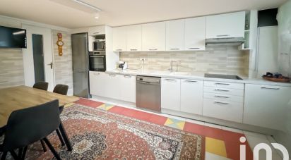 Maison traditionnelle 5 pièces de 120 m² à Villeneuve-le-Roi (94290)