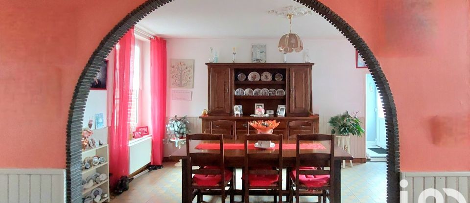 House 5 rooms of 88 m² in Brix (50700)