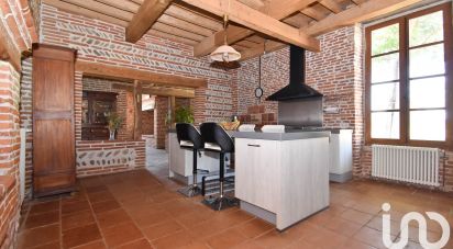 Mansion 8 rooms of 353 m² in Toulouse (31100)