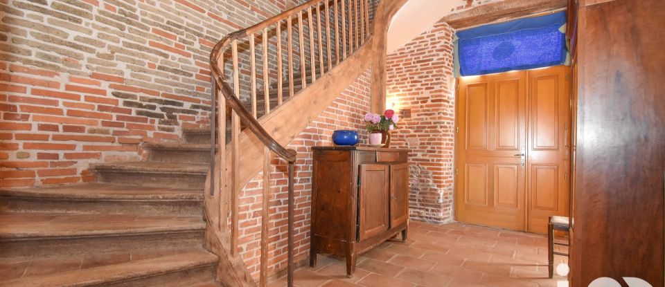 Mansion 8 rooms of 353 m² in Toulouse (31100)