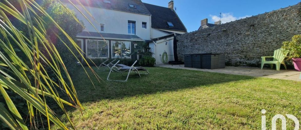 Maison 5 pièces de 110 m² à Grandcamp-Maisy (14450)