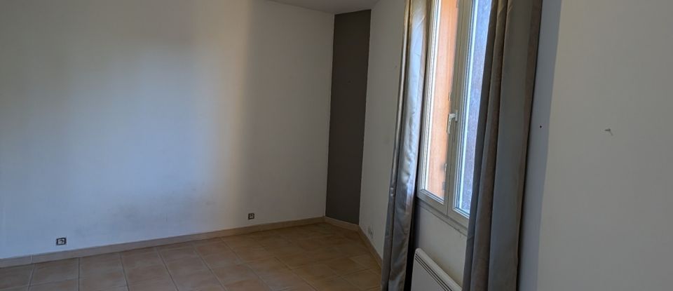 House 4 rooms of 80 m² in Marguerittes (30320)