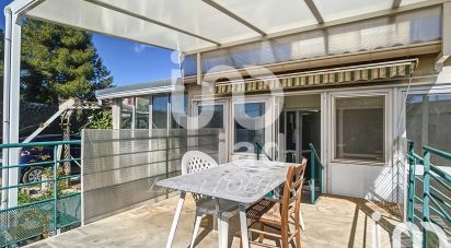 House 8 rooms of 268 m² in Le Pouget (34230)