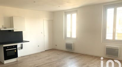 Apartment 2 rooms of 50 m² in - (33910)