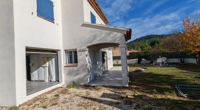 Maison 5 pièces de 135 m² à Bras (83149)