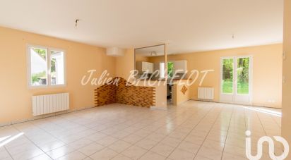 House 5 rooms of 100 m² in Herbault (41190)