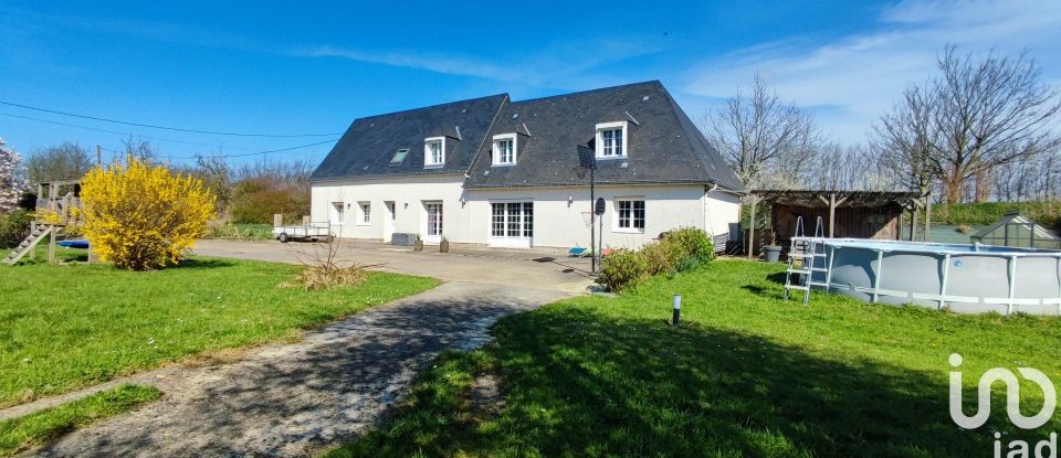 Maison traditionnelle 7 pièces de 177 m² à Rolleville (76133)