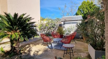 Apartment 4 rooms of 87 m² in Toulon (83200)