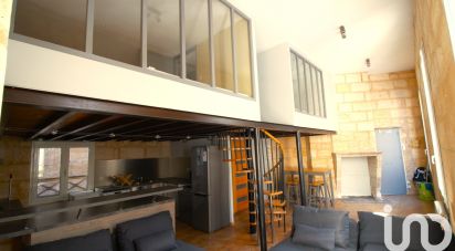 Apartment 3 rooms of 69 m² in Bordeaux (33000)