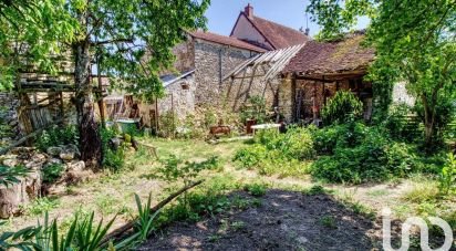 Maison traditionnelle 8 pièces de 240 m² à Dammartin-sur-Tigeaux (77163)