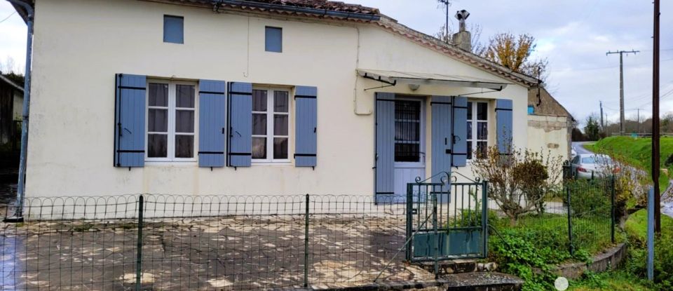 House 3 rooms of 65 m² in Saint-Bonnet-sur-Gironde (17150)