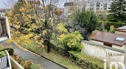 Apartment 3 rooms of 54 m² in Houilles (78800)