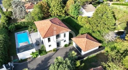 Maison 6 pièces de 156 m² à Lapeyrouse-Fossat (31180)