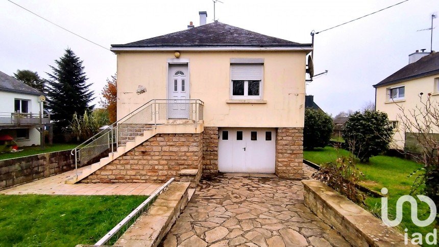 Maison 3 pièces de 66 m² à Mellac (29300)