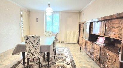 Traditional house 4 rooms of 105 m² in Briennon (42720)