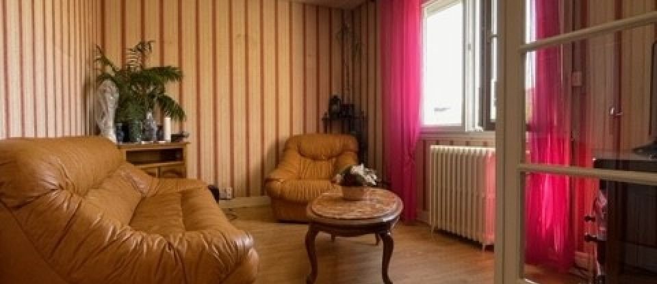 Town house 5 rooms of 130 m² in Libourne (33500)