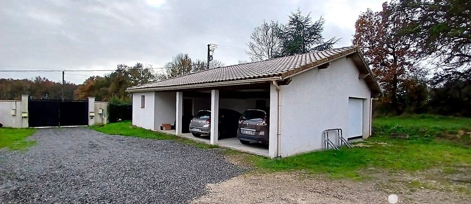 Maison de campagne 6 pièces de 168 m² à Sainte-Foy-de-Peyrolières (31470)