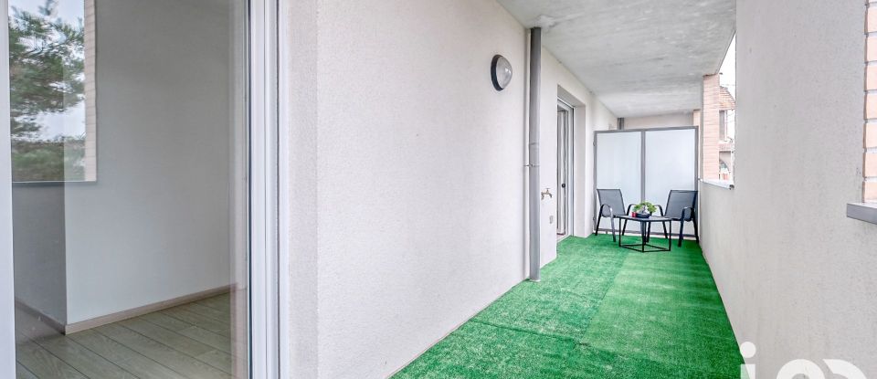 Apartment 2 rooms of 43 m² in Villenoy (77124)