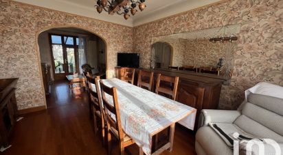 Traditional house 5 rooms of 94 m² in Mouroux (77120)