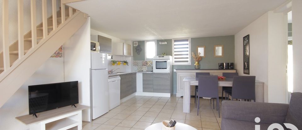 House 4 rooms of 54 m² in Saint-Cyprien (66750)