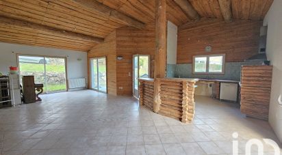 Maison 7 pièces de 150 m² à Vanosc (07690)