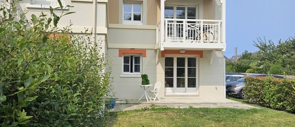 Apartment 3 rooms of 64 m² in Dinard (35800)