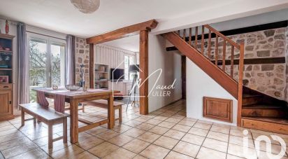 House 5 rooms of 110 m² in Nanteuil-le-Haudouin (60440)