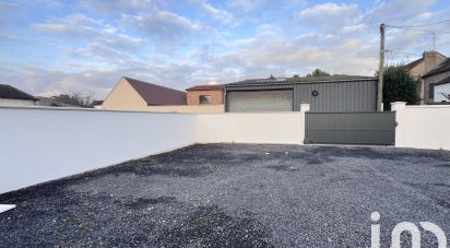 Parking/garage/box de 150 m² à Margny-lès-Compiègne (60280)