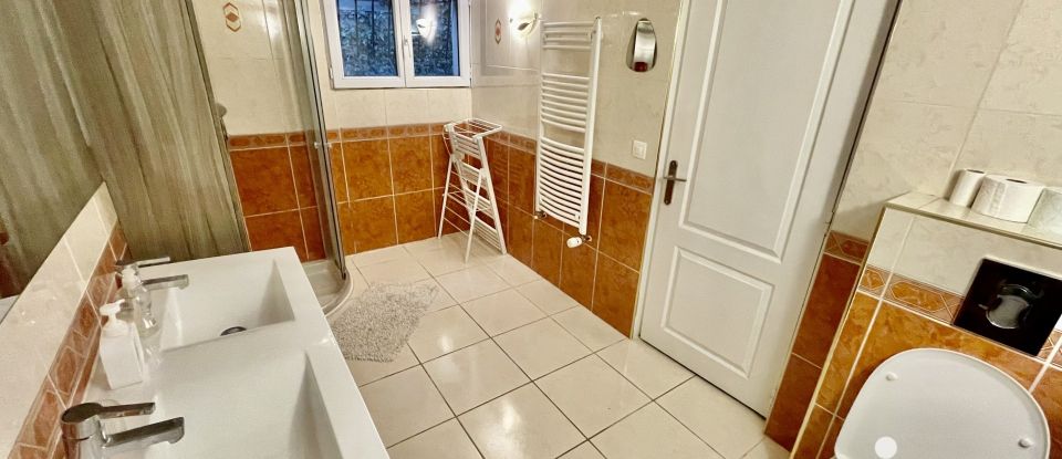 Maison 7 pièces de 190 m² à Dammartin-sur-Tigeaux (77163)