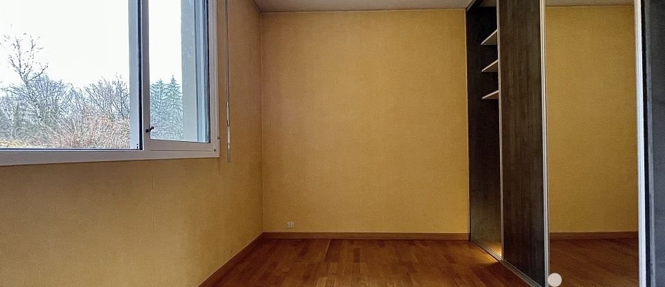 Apartment 5 rooms of 95 m² in Meylan (38240)